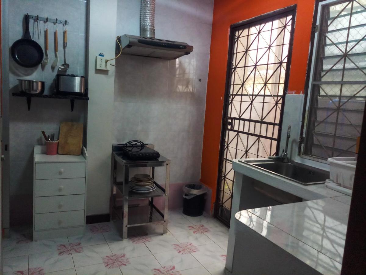 Kata Lina Guesthouse Екстер'єр фото
