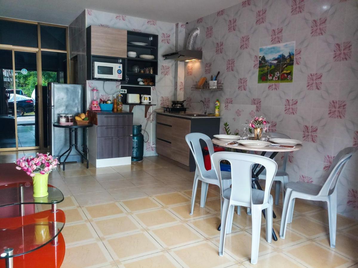 Kata Lina Guesthouse Екстер'єр фото