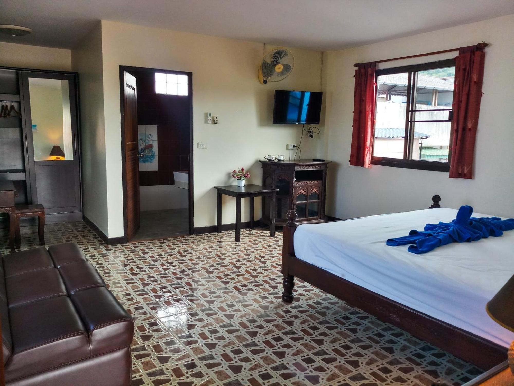 Kata Lina Guesthouse Екстер'єр фото